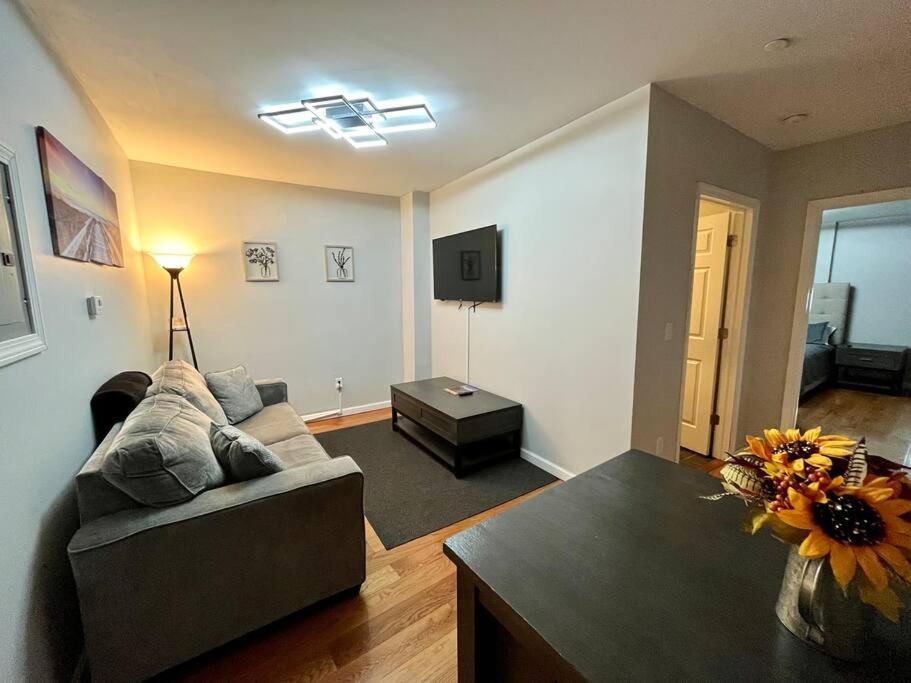 Downtown Albany 1 Bed + Workstation @ Maiden Lane Lejlighed Eksteriør billede